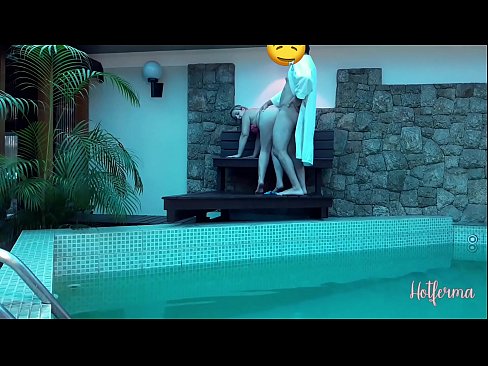 ❤️ Boss invites the maid to the pool but can't resist a hot ☑ Russian porn at en-gb.pornburst.ru ❌️